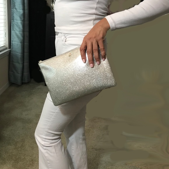 **SOLD** KATE SPADE Mavis Street Gia Pouch Clutch Silver Glitter Bling - Picture 4 of 7